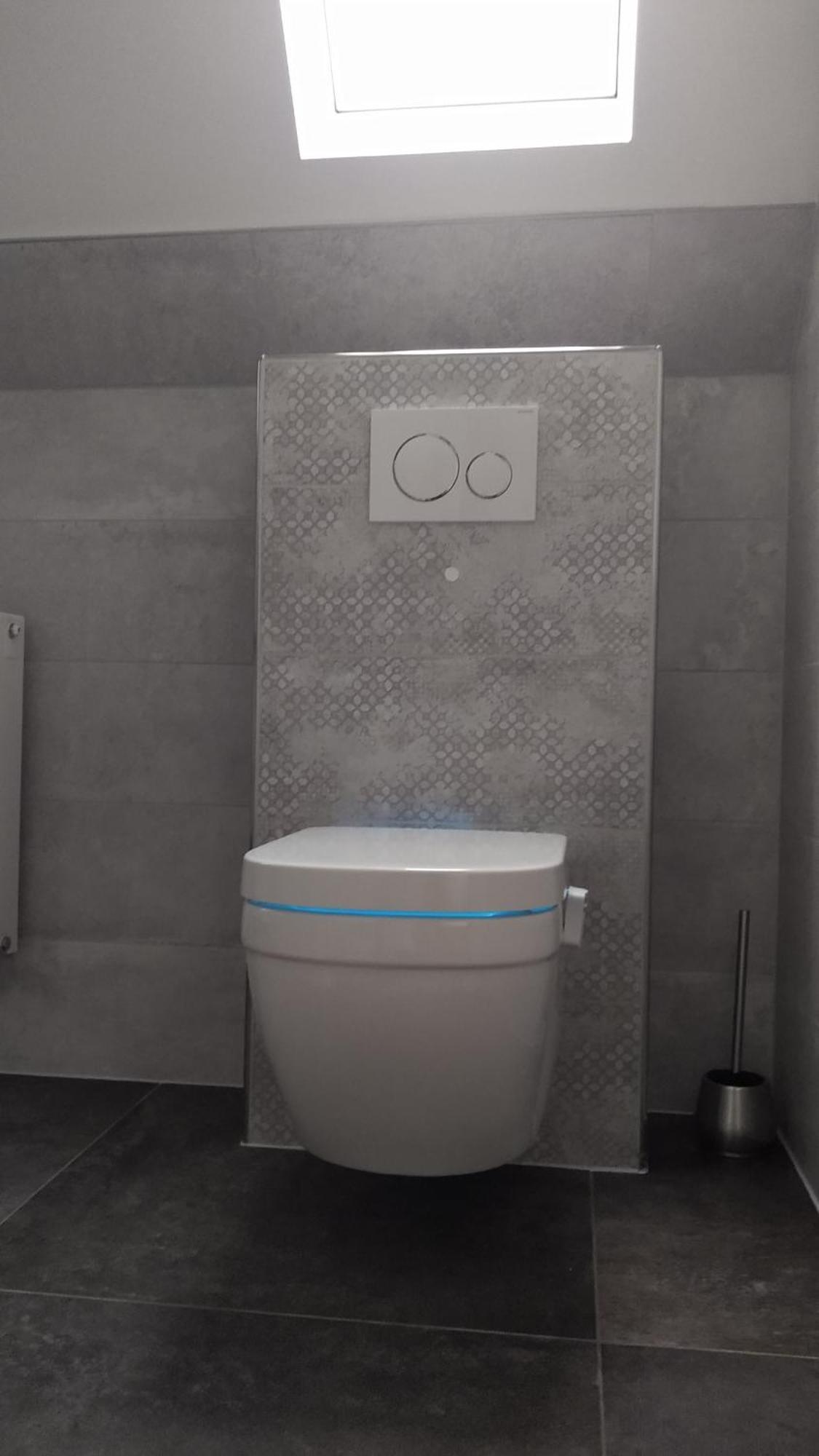 Friesenhuus Deluxe Apartment Йевер Екстериор снимка