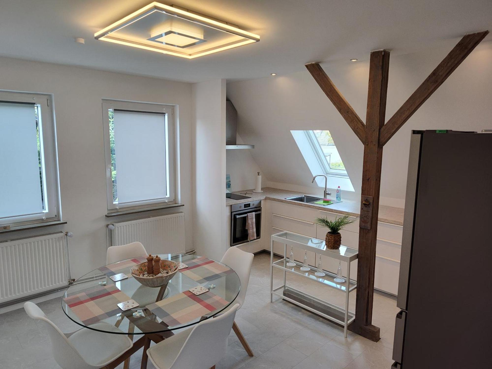 Friesenhuus Deluxe Apartment Йевер Екстериор снимка
