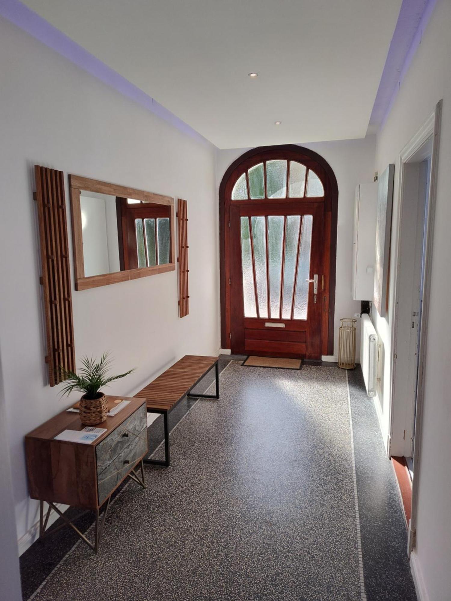 Friesenhuus Deluxe Apartment Йевер Екстериор снимка